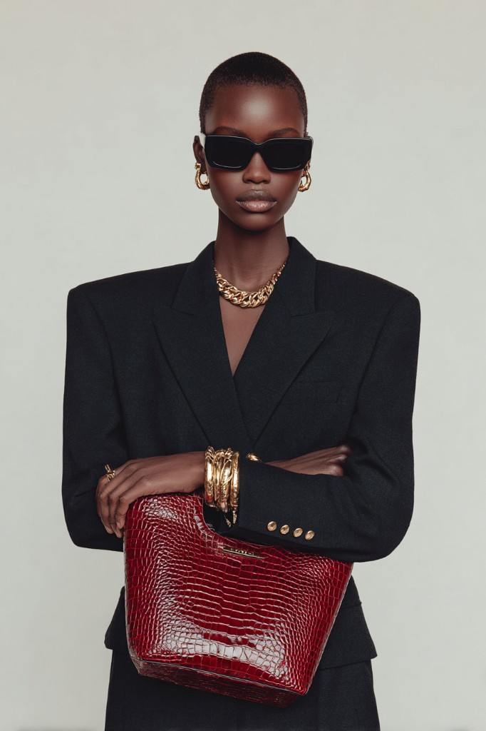 Noir Coast: Beauty · Editorial